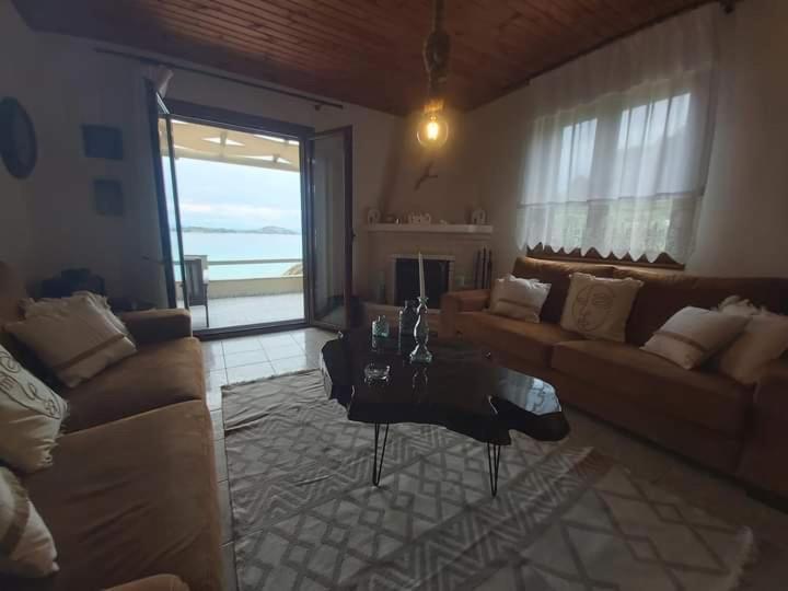 Beach House Onar Diaporos Екстер'єр фото